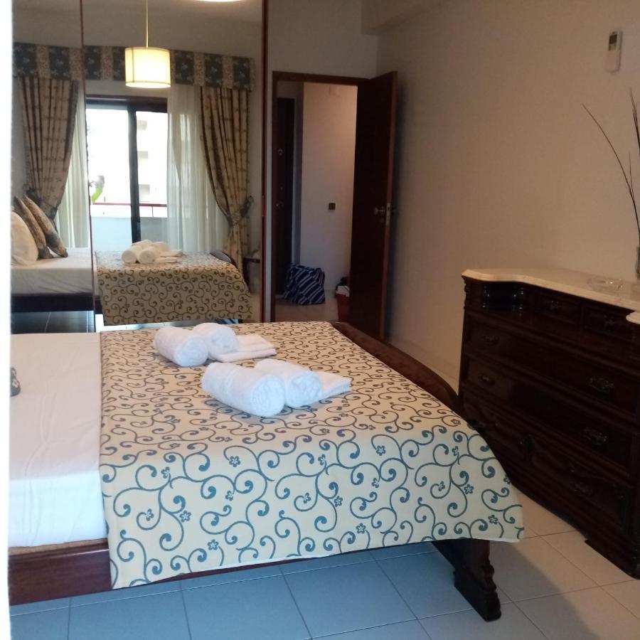 Palmeira Sol- 2 Bedrooms 300M From The Beach Ocean View Porches  Exterior photo